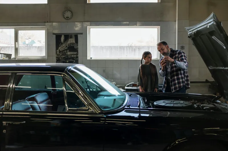Grease-Stained Sundays: When Every Dad Was a Mechanic and Every Garage Was a Classroom